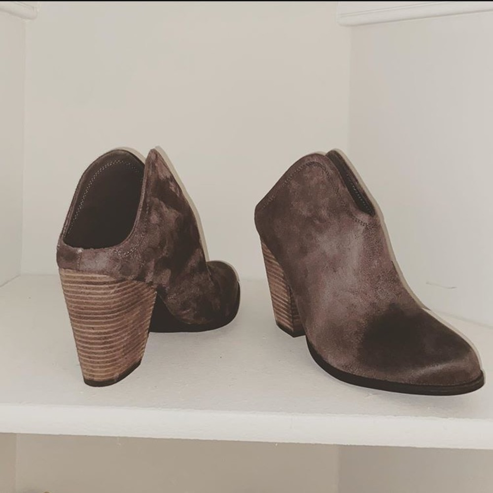 Dress boot